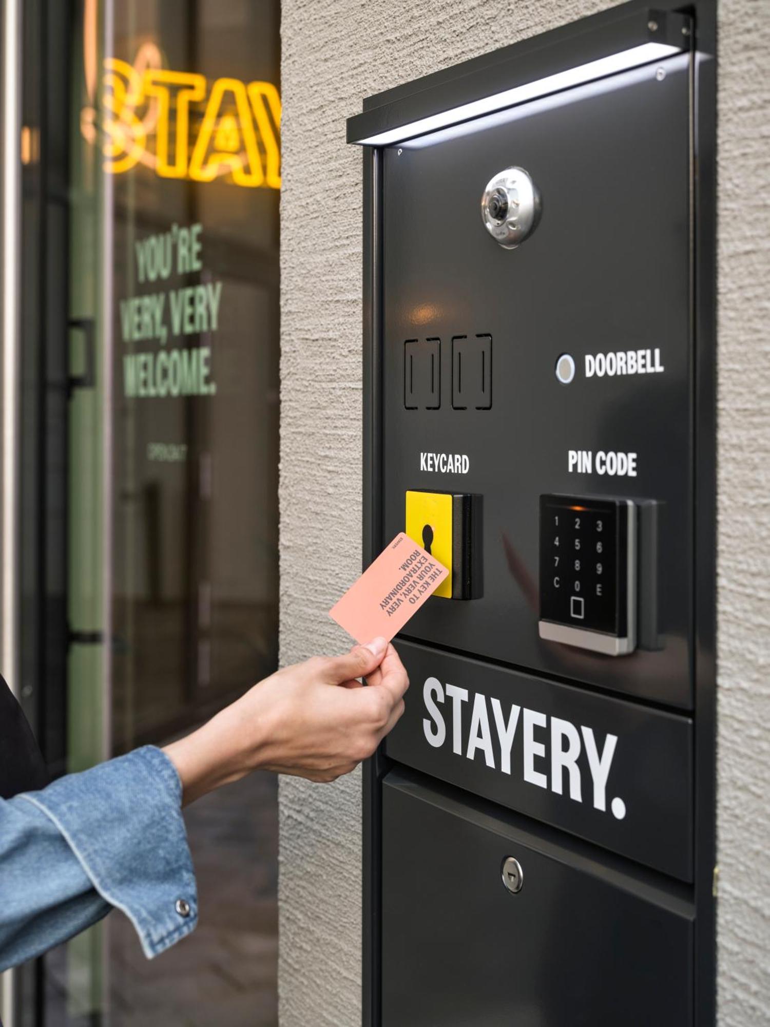 Stayery Guetersloh Hauptbahnhof Exteriér fotografie